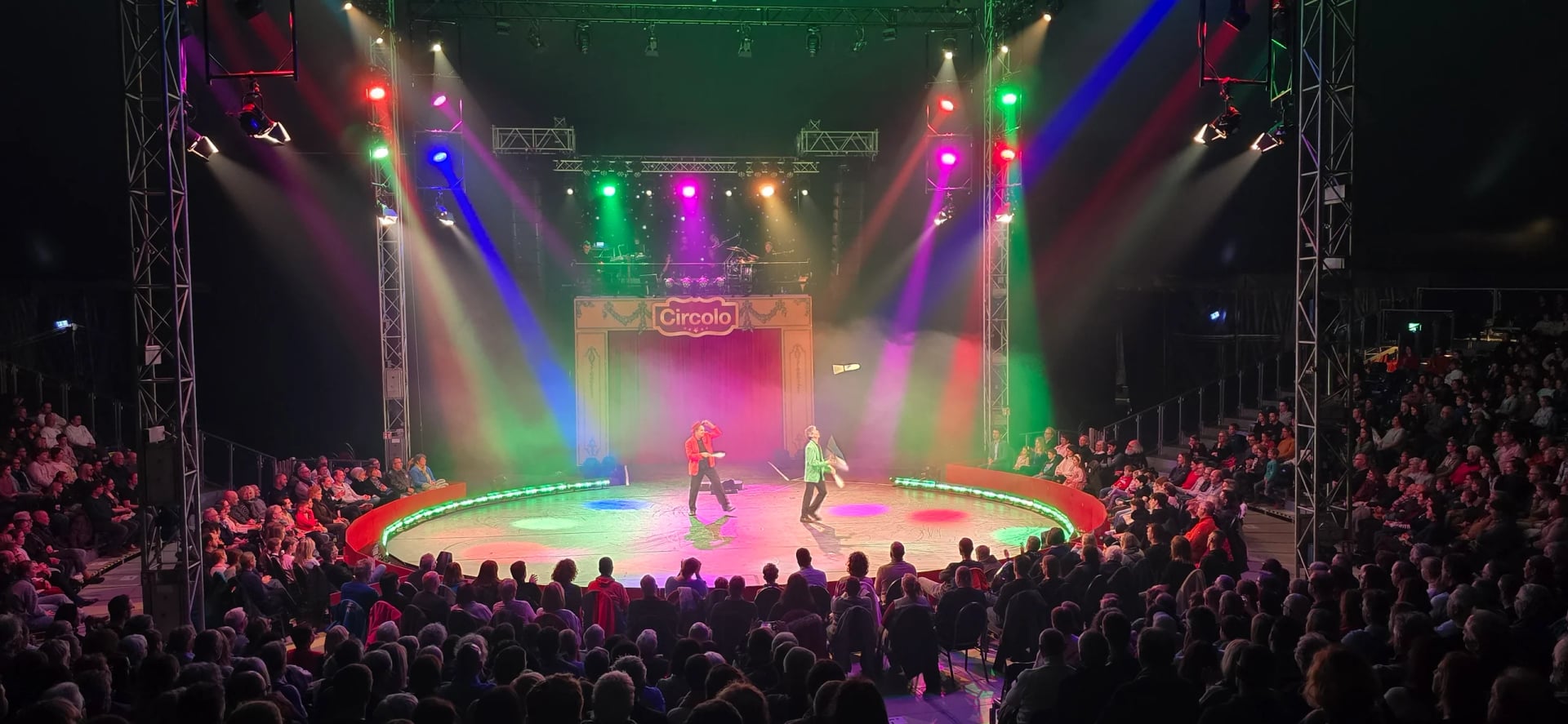Stage-Light Atmosphäre, Eventtechnik live im Einsatz